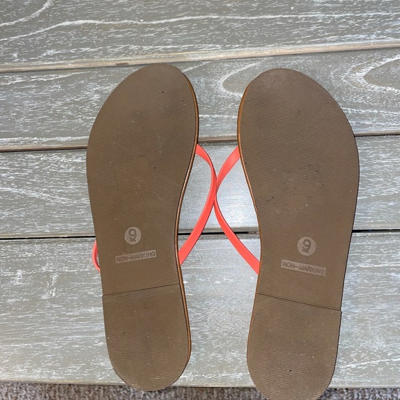 Women’s flip flops - Picture 4 of 4